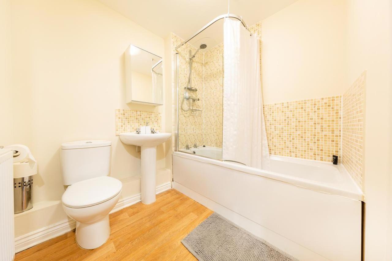 2 Bed 2 Bathroom Apartment Free Parking Bristol Buitenkant foto