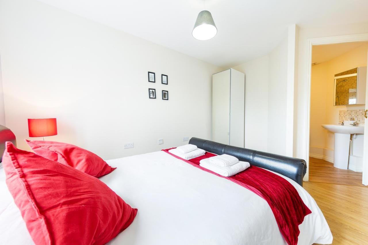 2 Bed 2 Bathroom Apartment Free Parking Bristol Buitenkant foto
